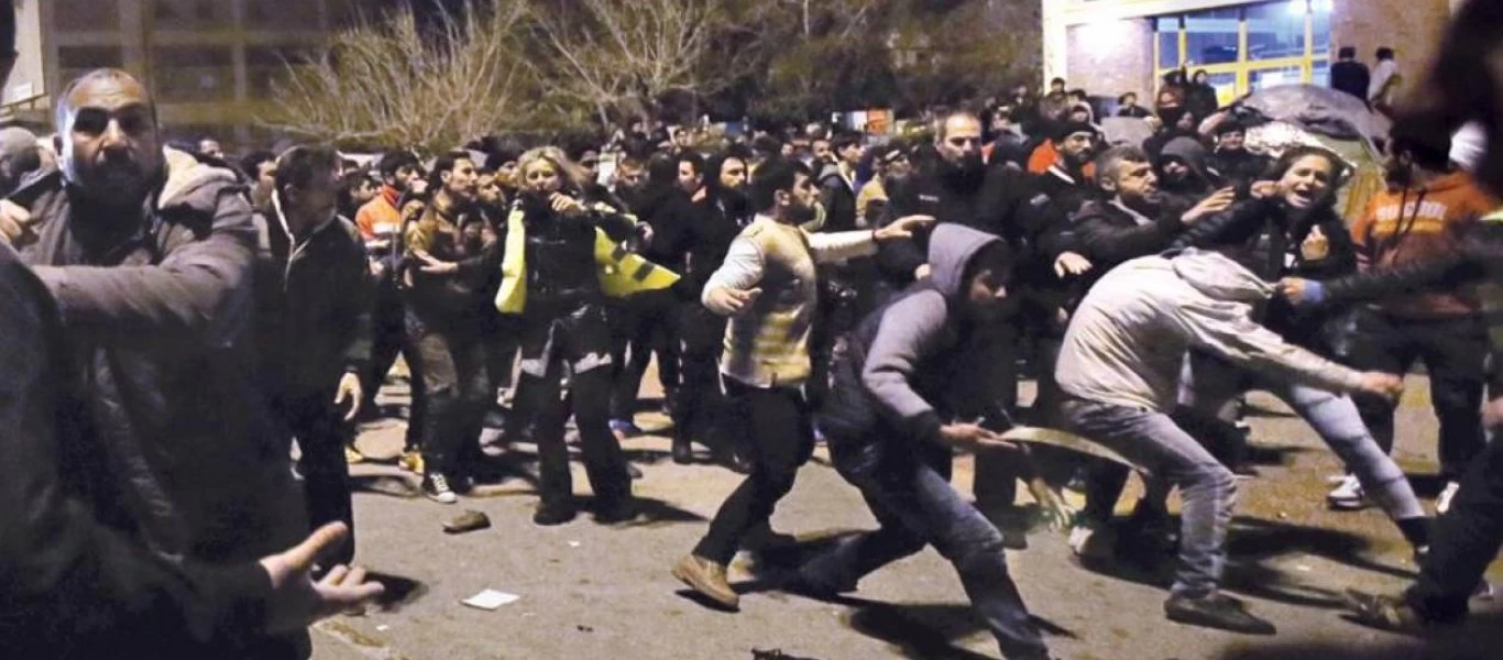 Δημοσκόπηση: To 70% αποδοκιμάζει τους χειρισμούς της κυβέρνησης για την παράνομη μετανάστευση